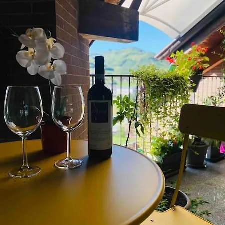 Apartamento Attico Nel Cuore Delle Langhe - Free Parking Wi-fi E Ac