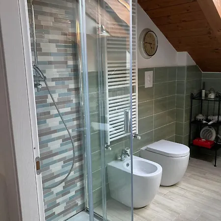Apartamento Attico Nel Cuore Delle Langhe - Free Parking Wi-fi E Ac *